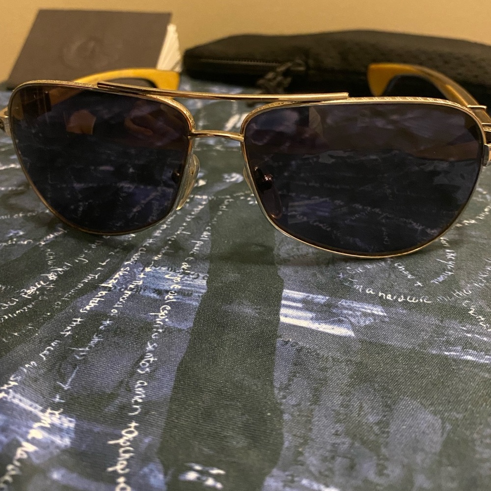Chrome Hearts The Beast 1 Sunglasses - Picture 4 of 14